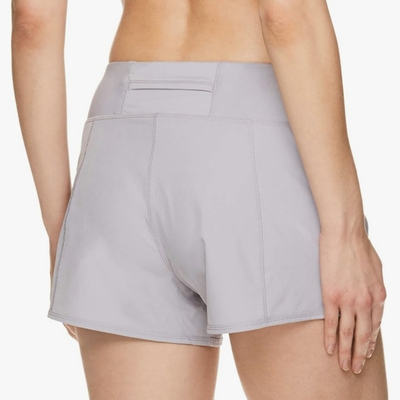 NWOT Women Authentic Gray Reebok Shorts, sz M - Picture 2 of 7